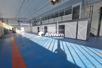 location localcommercial le-pin 77181