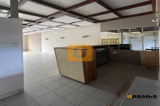 location localcommercial le-port 97420