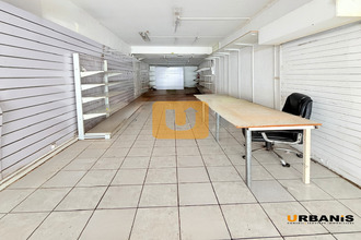 location localcommercial le-port 97420