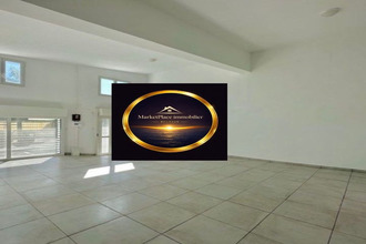 location localcommercial le-port 97420