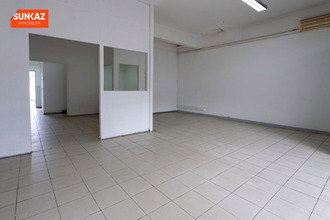 location localcommercial le-port 97420