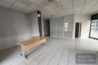 location localcommercial le-pre-st-gervais 93310