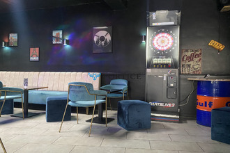 location localcommercial lens 62300