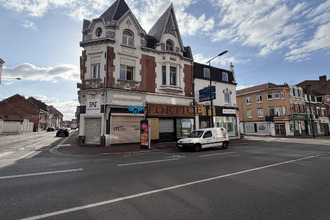 location localcommercial lens 62300