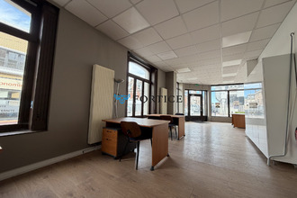 location localcommercial lens 62300