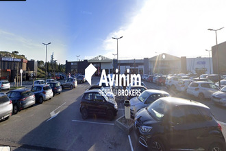 location localcommercial les-angles 30133