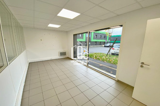 location localcommercial les-sorinieres 44840