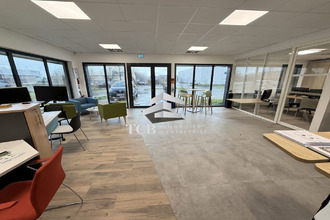 location localcommercial les-sorinieres 44840