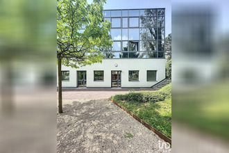 location localcommercial limonest 69760