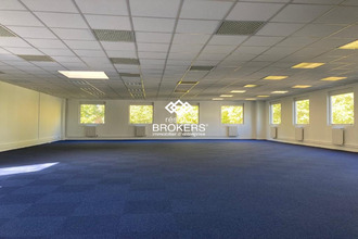 location localcommercial lognes 77185