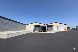 location localcommercial lons 64140