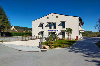 location localcommercial lorgues 83510