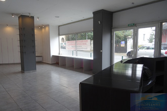 location localcommercial lourdes 65100