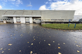location localcommercial louvres 95380