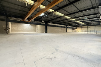 location localcommercial louvres 95380