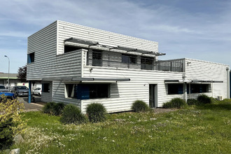 location localcommercial lure 70200