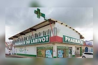 location localcommercial matoury 97351