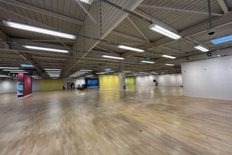 location localcommercial maurepas 78310