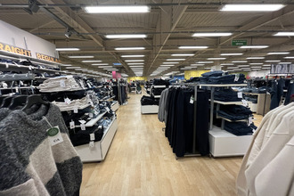 location localcommercial maurepas 78310