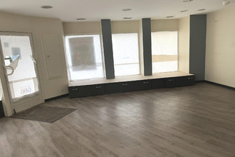 location localcommercial mayenne 53100