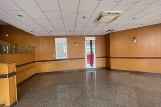 location localcommercial mayenne 53100