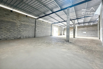 location localcommercial mazan 84380