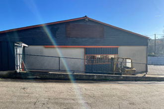 location localcommercial menneval 27300