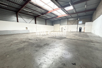 location localcommercial mery-sur-oise 95540