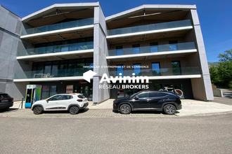 location localcommercial meylan 38240