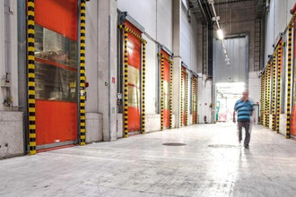 location localcommercial mions 69780