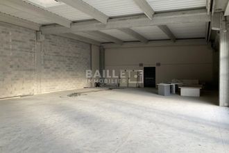 location localcommercial mtauroux 83440