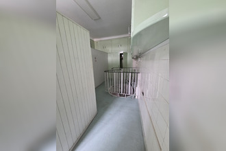 location localcommercial mtguyon 17270