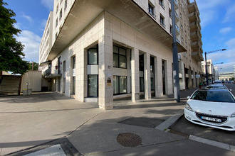 location localcommercial mtigny-le-bretonneux 78180