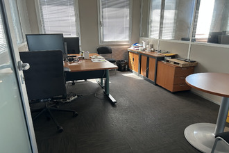 location localcommercial mtreuil 93100