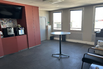 location localcommercial mtreuil 93100