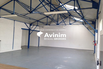 location localcommercial mtreuil 93100