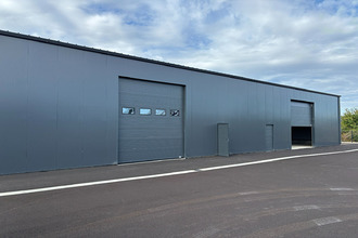 location localcommercial nesmy 85310