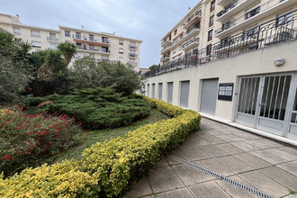 location localcommercial nimes 30000