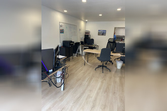 location localcommercial nozay 44170