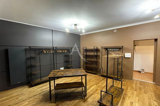location localcommercial nozay 44170