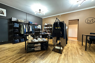 location localcommercial nozay 44170