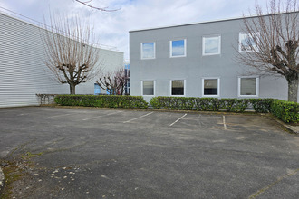 location localcommercial nozay 91620