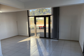 location localcommercial ollioules 83190