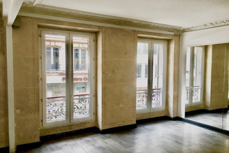 location localcommercial paris 75008