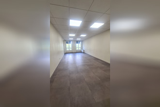 location localcommercial paris 75017