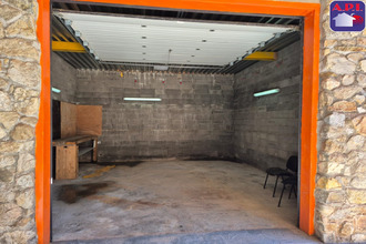 location localcommercial perles-et-castelet 09110