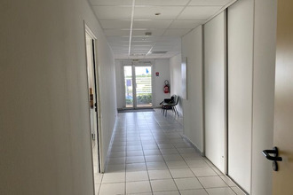 location localcommercial plan-de-cuques 13380