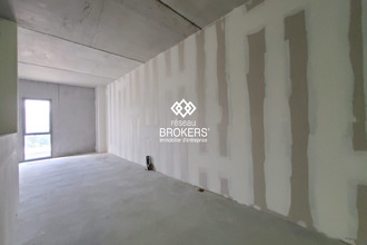 location localcommercial poisy 74330