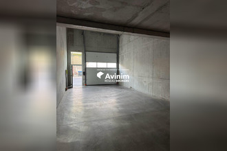 location localcommercial poisy 74330