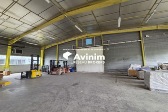location localcommercial poisy 74330